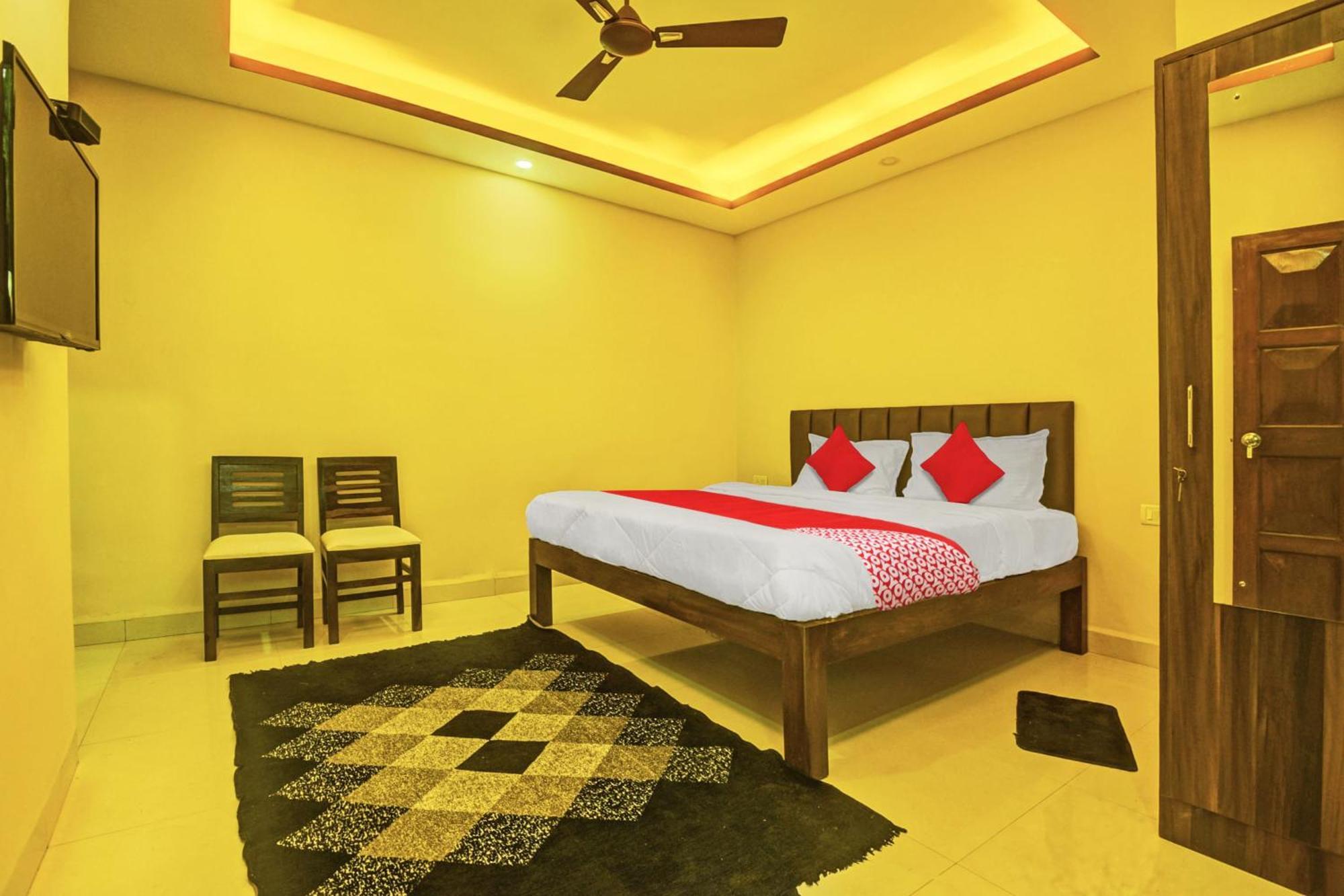 Peppy Guest House Calangute Exteriör bild