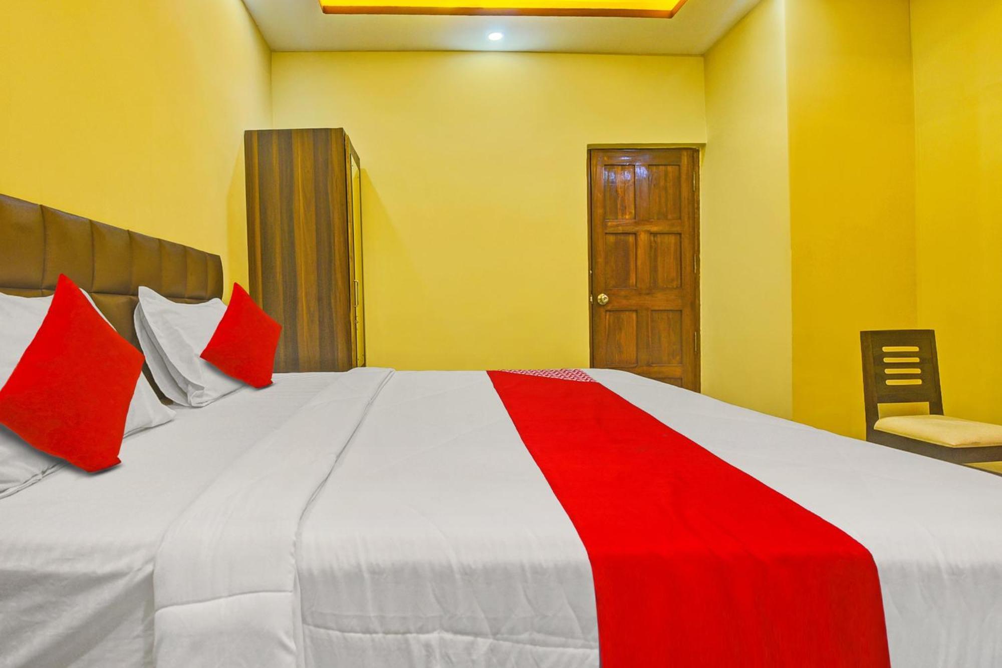 Peppy Guest House Calangute Exteriör bild