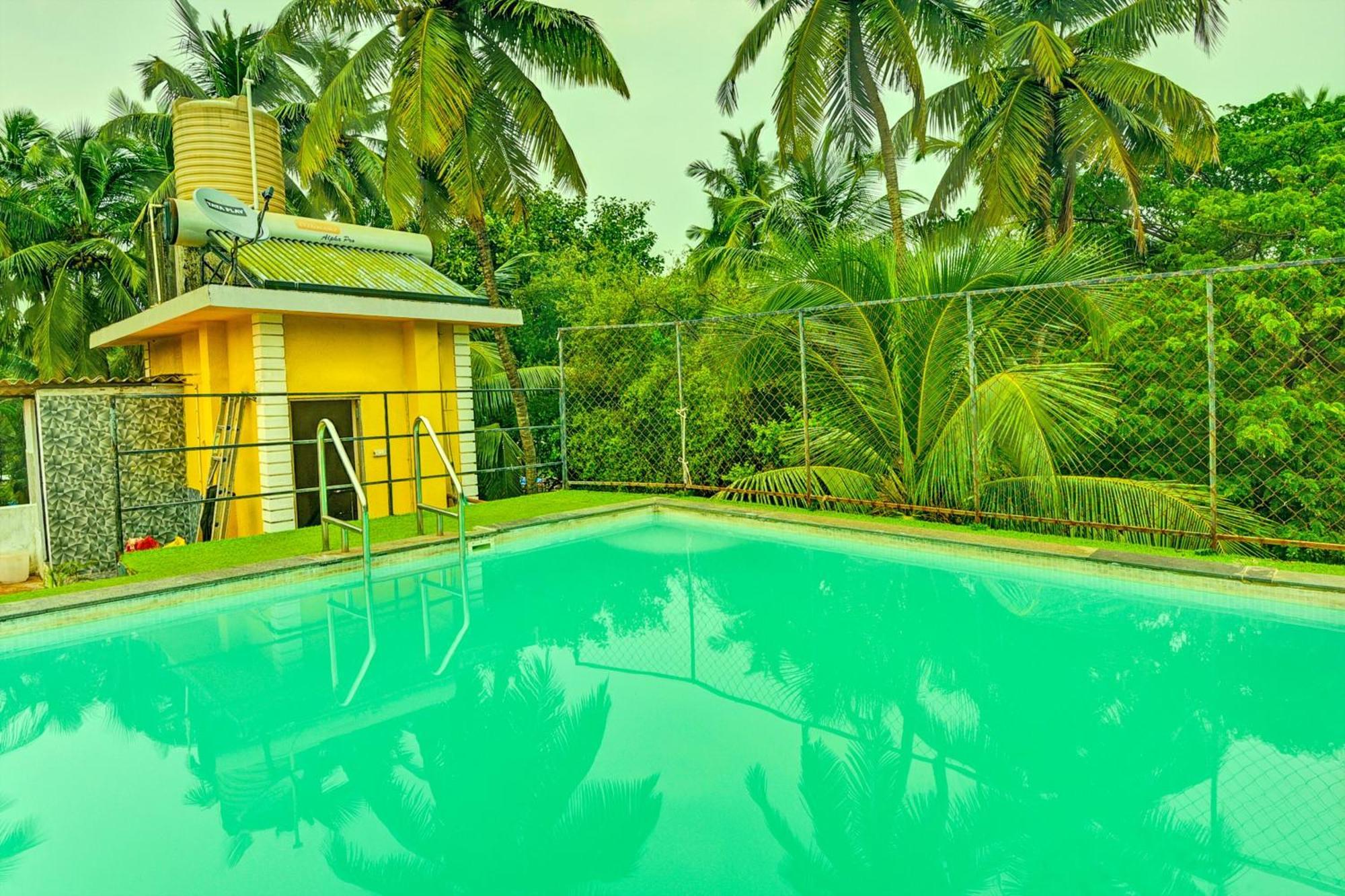 Peppy Guest House Calangute Exteriör bild